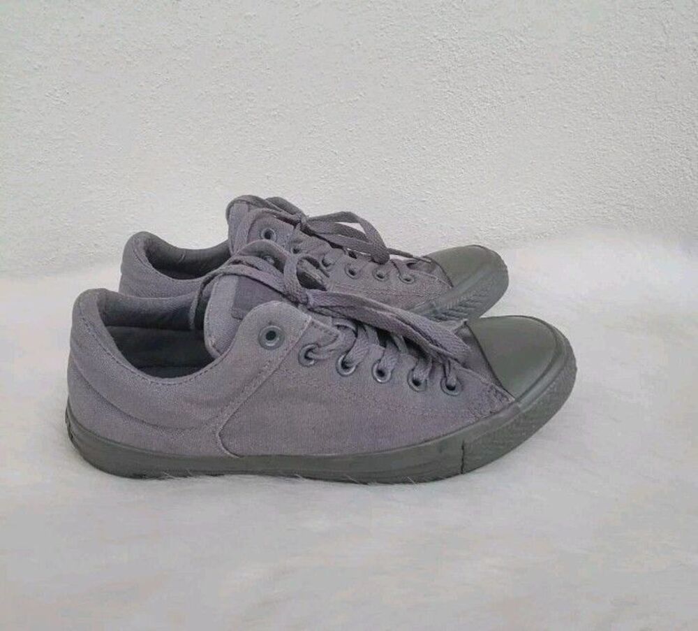 Converse Chuck Taylor triple gray sneakers Mens 8 Wmns sz 10
